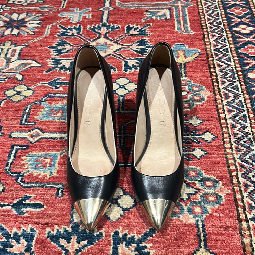 Aldo Size 5 Stiletto Pumps